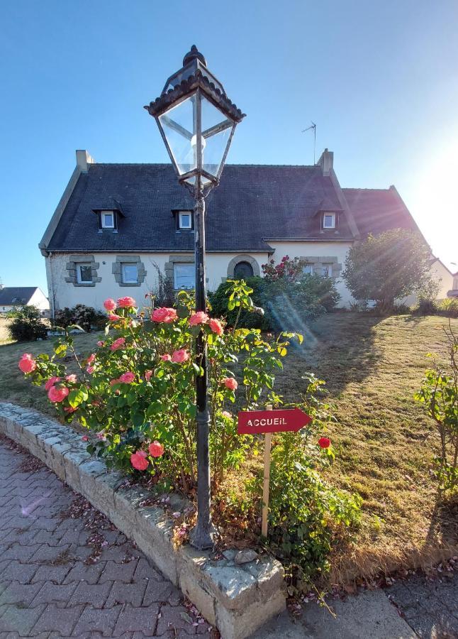 Bed and Breakfast L'Escale D'Armor Loudéac Exterior foto
